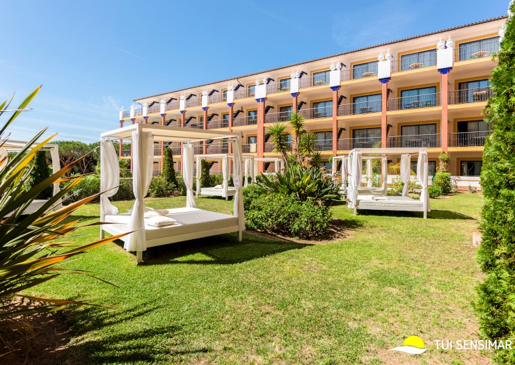 Standard superior double room tui blue isla cristina palace hotel isla cristina, huelva, spain Standard superior double room tui blue isla cristina palace hotel isla cristina, huelva, spain