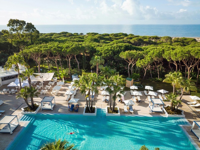 Swimming pool TUI BLUE ISLA CRISTINA PALACE Hotel Isla Cristina, Huelva, Spain