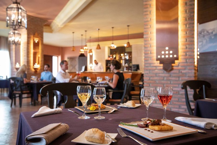 Restaurant TUI BLUE ISLA CRISTINA PALACE Hotel Isla Cristina, Huelva, Spain