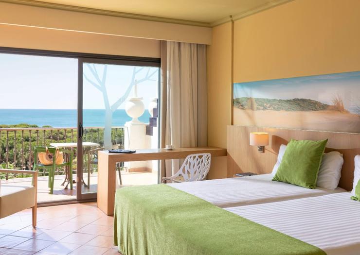 DOUBLE ROOM SEA VIEW TUI BLUE ISLA CRISTINA PALACE Hotel Isla Cristina, Huelva, Spain DOUBLE ROOM SEA VIEW TUI BLUE ISLA CRISTINA PALACE Hotel Isla Cristina, Huelva, Spain