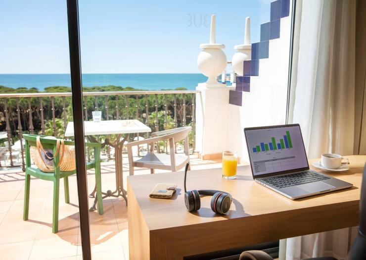DOUBLE ROOM SEA VIEW TUI BLUE ISLA CRISTINA PALACE Hotel Isla Cristina, Huelva, Spain DOUBLE ROOM SEA VIEW TUI BLUE ISLA CRISTINA PALACE Hotel Isla Cristina, Huelva, Spain